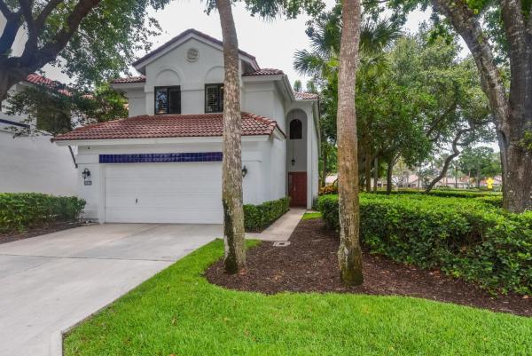Wimbledon Villas At Town Place, 5620 Amersham Way, Boca Raton, Florida 33486, image 1