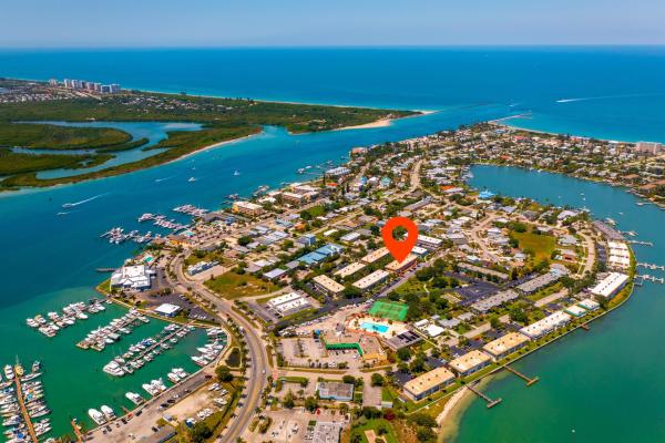 The Colonnades, 1188 Commodore Ct #202, Fort Pierce, Florida 34949, image 1