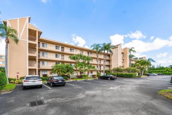 Huntington Lakes 2, 14307 Bedford Dr #103, Delray Beach, Florida 33446, image 1