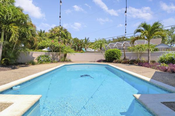 Tequesta Country Club, 316 River Dr, Tequesta, Florida 33469, image 1
