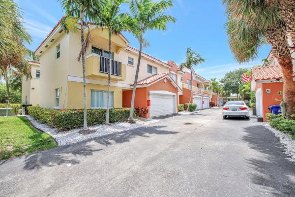 Tango Village, 211 NW 14th Ave #211, Fort Lauderdale, Florida 33311, image 1