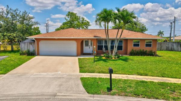 Palmetto Pines, 22045 Ararat St, Boca Raton, Florida 33428, image 1
