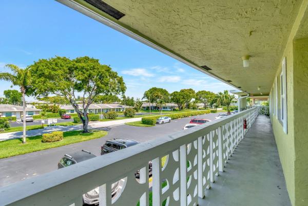 The Pines Of Delray, 1150 Boxwood Dr #203, Delray Beach, Florida 33445, image 2