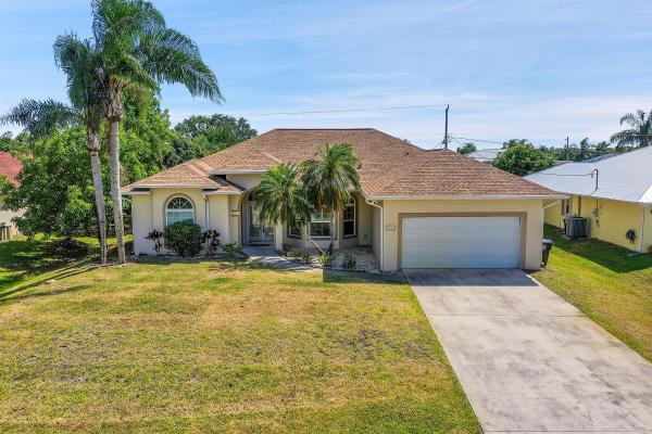 Southbend Lakes Estates, 2820 SE Tate Ave, Port St. Lucie, Florida 34984, image 2
