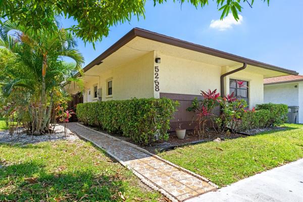 Garden Hills, 5258 Garden Hills Cir, West Palm Beach, Florida 33415, image 1