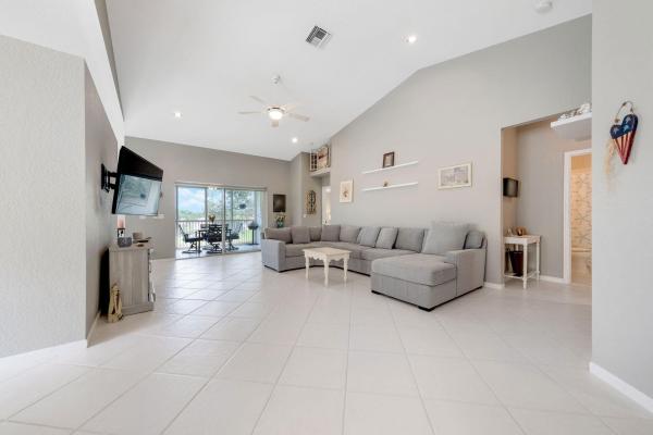 The Grove At Boynton Beach, 7930 Laina Ln #3, Boynton Beach, Florida 33437, image 3