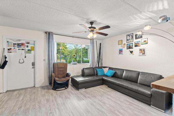 Village Green 4, 2000 Springdale Blvd #108, Palm Springs, Florida 33461, image 2