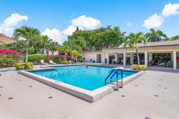 Woodhaven, 6668 Burning Wood Dr #265, Boca Raton, Florida 33433, image 2
