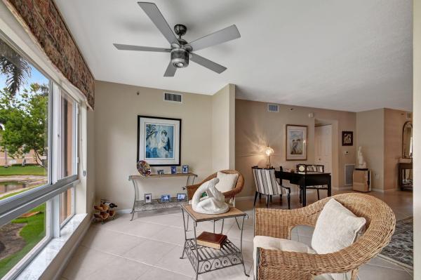 Coral Cove At Coral Lakes, 12565 Imperial Isle Dr #203, Boynton Beach, Florida 33437, image 1