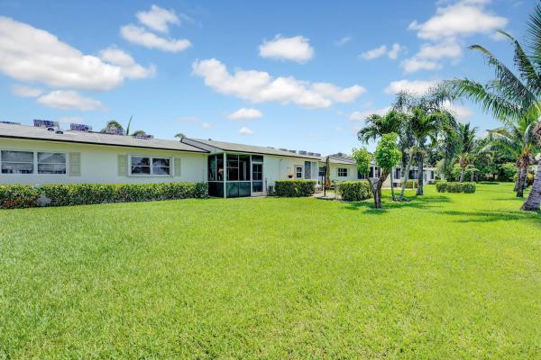 Crosley At Cresthaven Villas, 2894 E Crosley Dr #G, West Palm Beach, Florida 33415, image 1