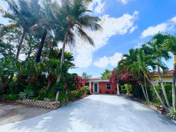 Lake Heights, 6470 SW 43rd St, Westwood Lakes, Florida 33155, image 1