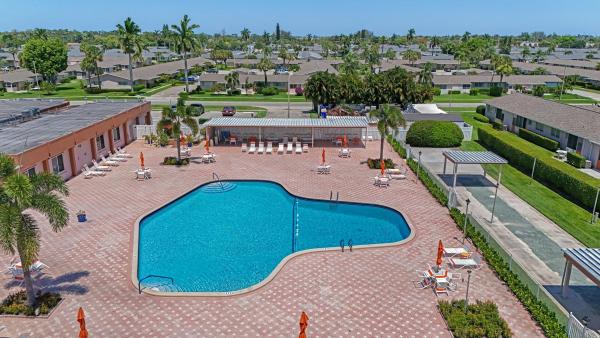 Dudley At Cresthaven Villas, 2581 Dudley Dr W #D, West Palm Beach, Florida 33415, image 2