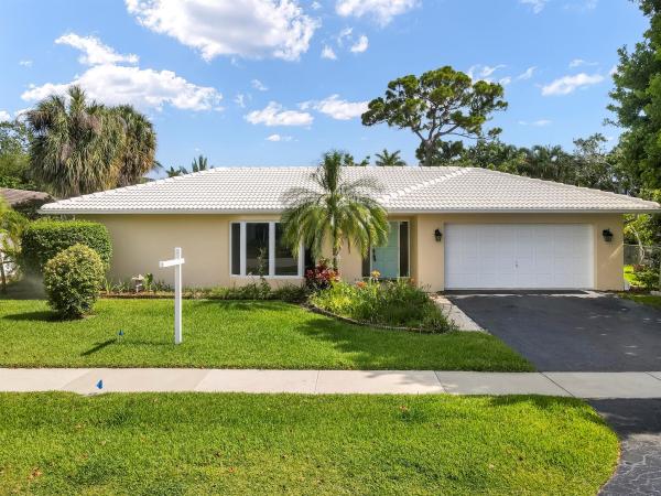 The Pinelands, 990 NW 10th St, Boca Raton, Florida 33486, image 1