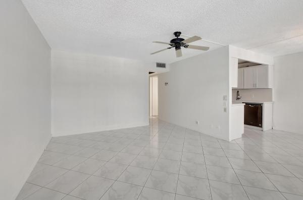 Guildford At Century Village, 2012 Guildford A, Boca Raton, Florida 33434, image 1
