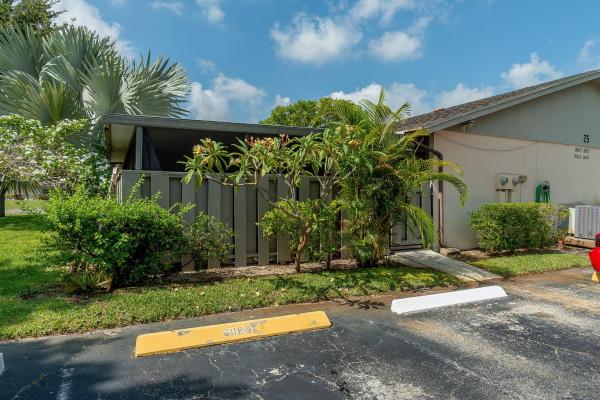 Quadrille Villas, 8053 Ambach Way, Hypoluxo, Florida 33462, image 1