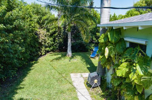 Palm Beach Shore Acres, 5 Sailfish Ln, Ocean Ridge, Florida 33435, image 2