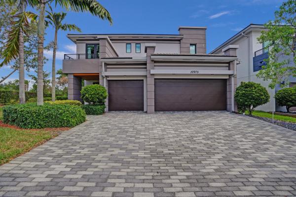 Cascata At MiraLago, 10975 Vista Ter, Parkland, Florida 33076, image 1