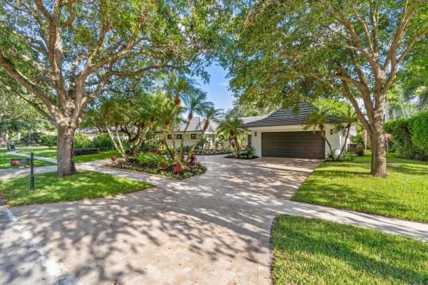 Boca Bath & Tennis Club, 2824 Banyan Boulevard Cir NW, Boca Raton, Florida 33431, image 2