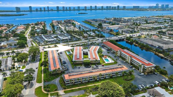 Village Garden, 419 Us Highway 1 #208, North Palm Beach, Florida 33408, image 1