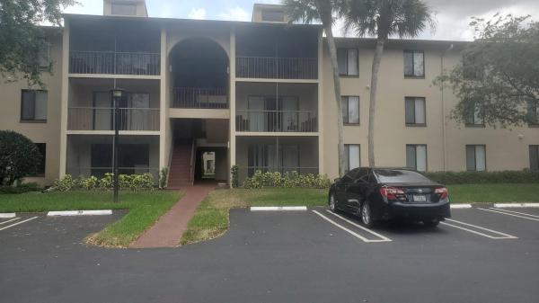 The Charter Club Of Palm Beach, 203 Foxtail Dr #B3, Greenacres, Florida 33415, image 1