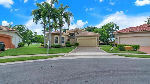 GreensPointe At Lacuna, 6320 Harbour Club Dr, Lake Worth Beach, Florida 33467, image 1