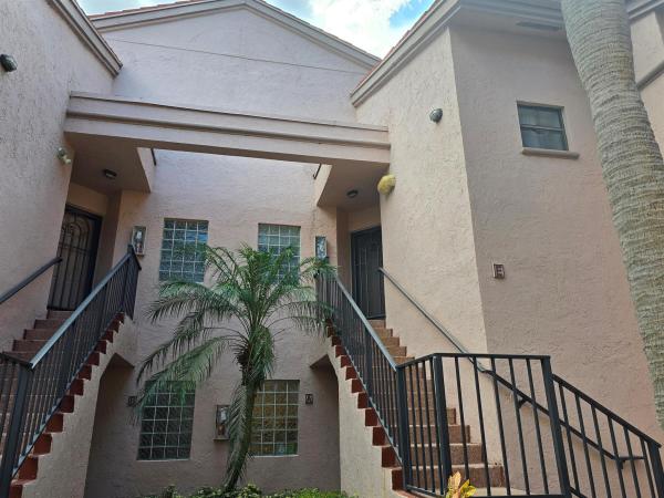 Bellavista Village, 5283 Europa Dr #E, Boynton Beach, Florida 33437, image 1