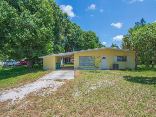 Lakewood Park, 8605 Salerno Rd, Fort Pierce, Florida 34951, image 1