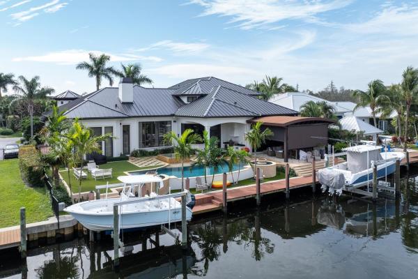 Maheu Estates, 2423 Bay Cir, Palm Beach Gardens, Florida 33410, image 1