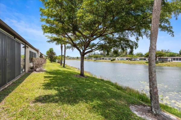 Golden Lakes Village, 453 Golden River Dr, West Palm Beach, Florida 33411, image 2