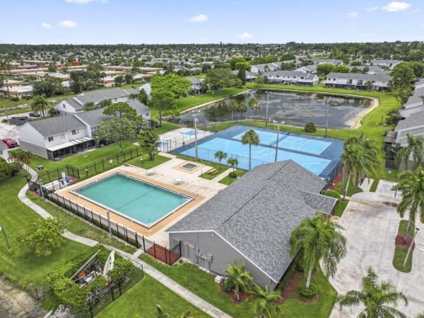 Canalakes, 5401 Bayside Dr, Greenacres, Florida 33463, image 2