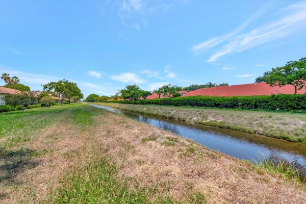 Summerwinds At Whisper Walk, 8135 Whispering Palm Dr, Boca Raton, Florida 33496, image 2