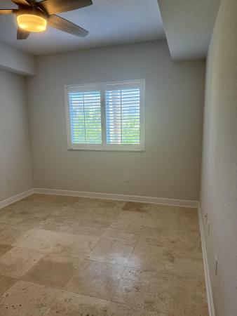 Valencia, 6001 SW 70th St #550, South Miami, Florida 33143, image 2