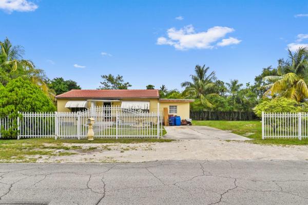 Brandon Park, 14555 NW 6th Ave, Golden Glades, Florida 33168, image 1