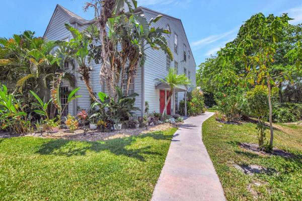 Heatherwood, 5096 Heatherhill Ln #6, Boca Raton, Florida 33486, image 1