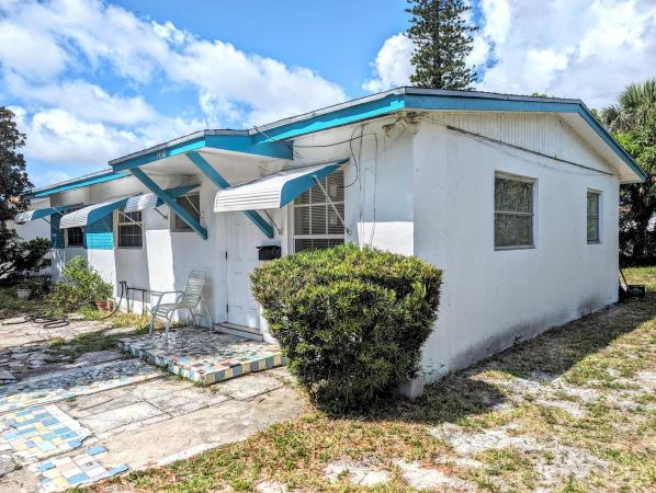 Roosevelt Estates, 1450 8th Street St, West Palm Beach, Florida 33401, image 1