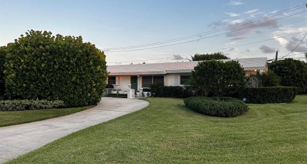 Lake Clarke West, 7990 W Lake Dr, Lake Clarke Shores, Florida 33406, image 1