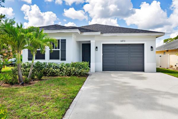 Palm Gardens, 6872 Australian St, Jupiter, Florida 33458, image 1