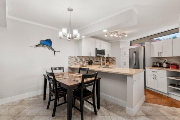 Banyan Lake, 22916 Oxford Pl #D, Boca Raton, Florida 33433, image 1