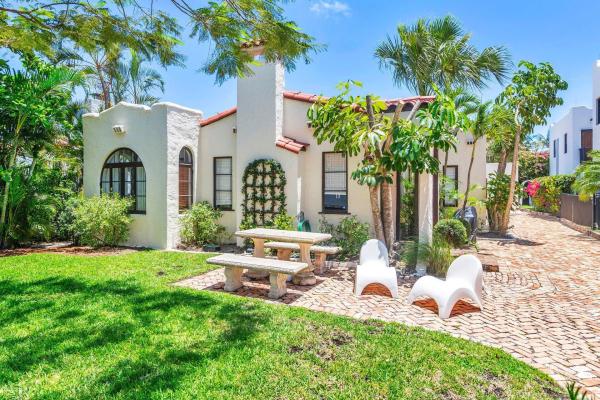 Flamingo Park, 614 Park Pl, West Palm Beach, Florida 33401, image 1
