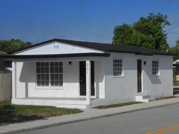 Lake Worth Town, 201 S F St, Lake Worth Beach, Florida 33460, image 1