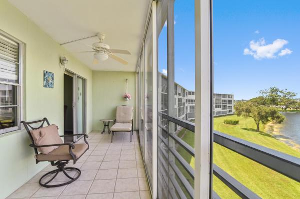 Guildford At Century Village, 3023 Guildford B, Boca Raton, Florida 33434, image 3