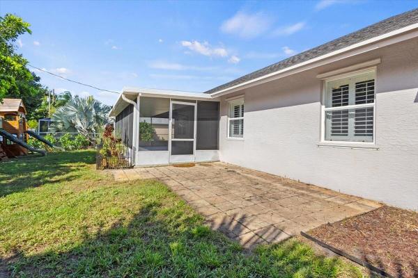 Southbend Lakes Estates, 515 SE Cliff Rd, Port St. Lucie, Florida 34984, image 2