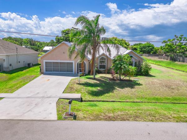 Sandhill Crossing, 1581 SE Dome Cir, Port St. Lucie, Florida 34952, image 2