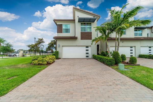 Andalucia, 9111 Kingsmoor Way, Lake Worth Beach, Florida 33467, image 1