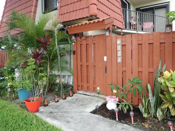 Somerset, 3840 Victoria Dr, West Palm Beach, Florida 33406, image 1