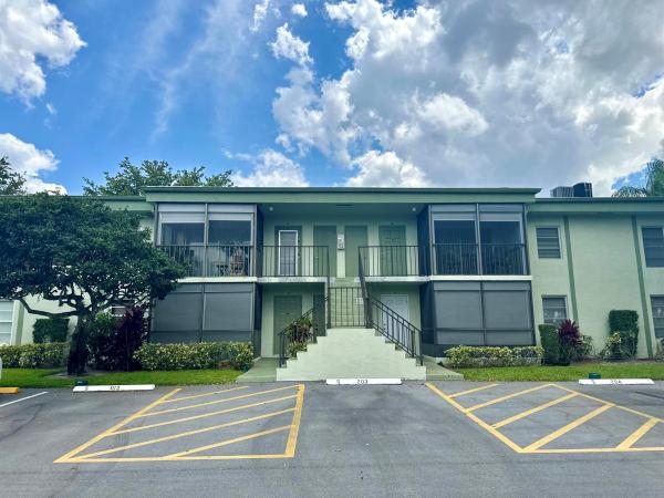 Evergreen, 7535 S Oriole Blvd #102, Delray Beach, Florida 33446, image 1