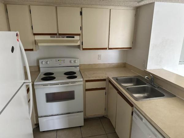 Midport Place, 1534 SE Royal Green Cir #203, Port St. Lucie, Florida 34952, image 2