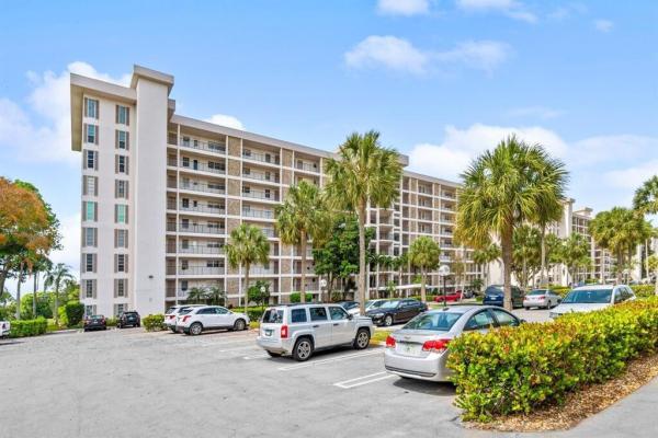 Palm-Aire Country Club 1, 3050 N Palm Aire Dr #802, Pompano Beach, Florida 33069, image 1