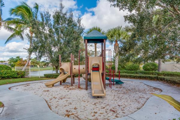 Magnolia Bay, 5019 Magnolia Bay Cir, Palm Beach Gardens, Florida 33418, image 1