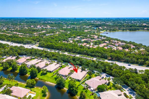 Magnolia Bay, 5019 Magnolia Bay Cir, Palm Beach Gardens, Florida 33418, image 2